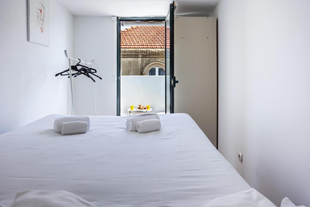 Cozy 3 Bedroom Apt In Lively Bairro Alto Lisboa 外观 照片